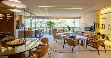 Apartamento 4 habitaciones en Regiao Imediata de Sao Paulo, Brasil