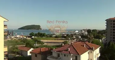 Apartamento 3 habitaciones en Montenegro