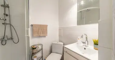 Wohnung 2 zimmer in Warschau, Polen