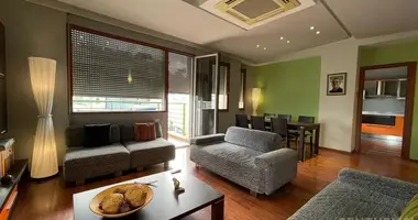 Appartement 3 chambres dans Tirana, Albanie
