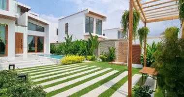 Дом 5 спален в Pong, Таиланд