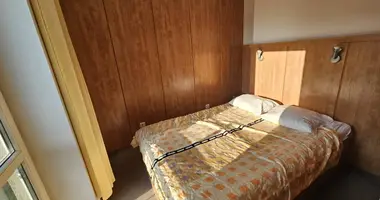 1 bedroom apartment in Warsaw, Poland