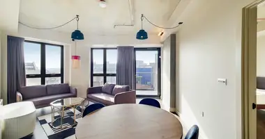 3 bedroom apartment in London, United Kingdom