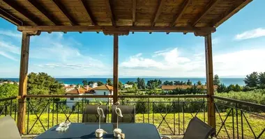 6 room house in Polychrono, Greece