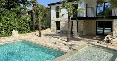 Villa 5 bedrooms in Umag, Croatia