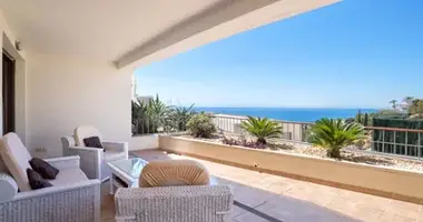 3 bedroom apartment in Marbella, Spain