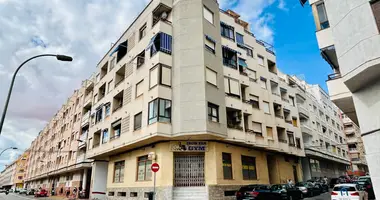 Commercial property 270 m² in Torrevieja, Spain