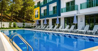 Mieszkanie 4 pokoi w Alanya, Turcja