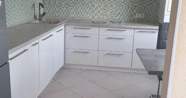 Apartamento 3 habitaciones en Minsk, Belarús