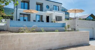 House 44 bedrooms in Tivat, Montenegro