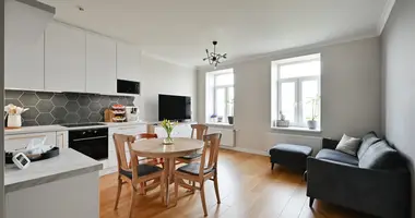 Wohnung 4 zimmer in Riga, Lettland