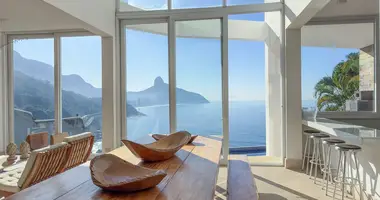5 bedroom house in Regiao Geografica Imediata do Rio de Janeiro, Brazil