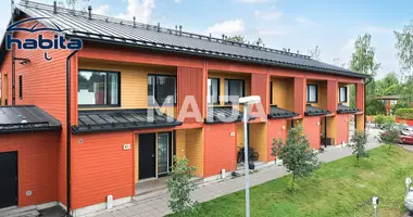 Adosado Adosado en Helsinki sub region, Finlandia