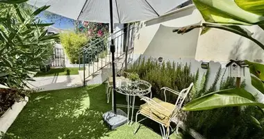 4 bedroom house in Benalmadena, Spain