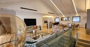 Penthouse 4 chambres dans Tel-Aviv, Israël
