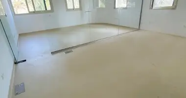 Офис 1 445 м² в Никосия, Кипр