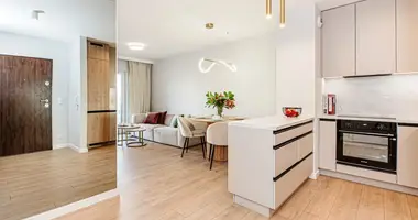 Mieszkanie 3 pokoi w Poznań, Polska