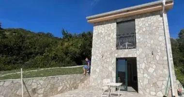 Haus 2 Schlafzimmer in Tivat, Montenegro