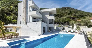 Villa 5 zimmer in Denovici, Montenegro