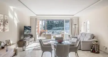 3 bedroom apartment in San Pedro Alcantara, Spain