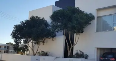 Haus 4 Schlafzimmer in Nikosia, Zypern