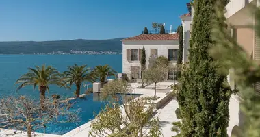 Apartamento 1 habitacion en Tivat, Montenegro