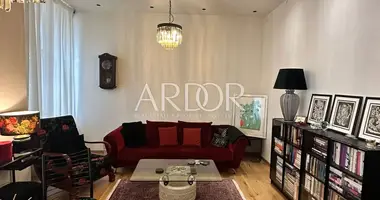 Квартира 4 спальни в Риека, Хорватия