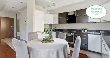 Mieszkanie 3 pokoi w Kraków, Polska