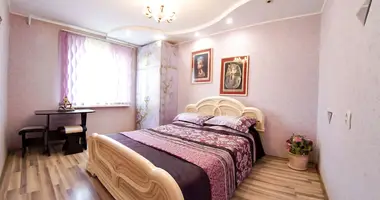 Wohnung 3 zimmer in Minsk, Belarus