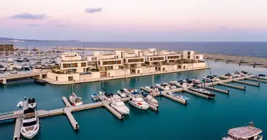 Villa 5 bedrooms in Ayia Napa, Cyprus