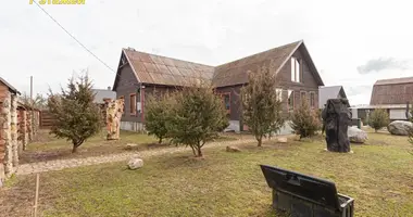 Dom w Uzdzienski sielski Saviet, Białoruś