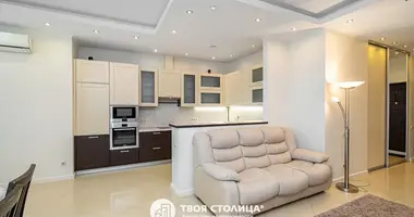 Apartamento 3 habitaciones en Minsk, Belarús