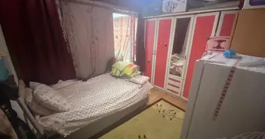 Квартира 4 комнаты в Tepebasi, Турция