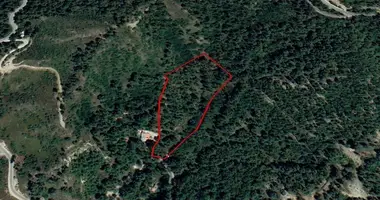 Plot of land in Kato Platres, Cyprus
