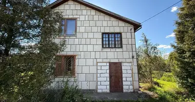 3 room house in Gatchinsky District, Russia