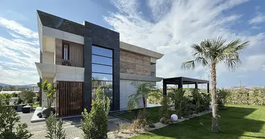 Casa 5 habitaciones en Milas, Turquía