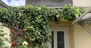 Haus 4 zimmer in Odessa, Ukraine