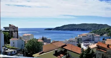 Mieszkanie 3 pokoi w Becici, Czarnogóra