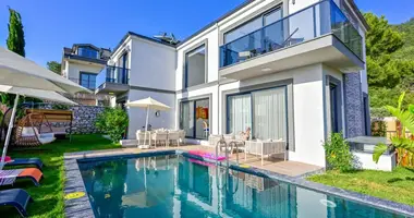 Villa 4 chambres dans Iyidere, Turquie