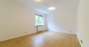 Квартира в Варшава, Польша