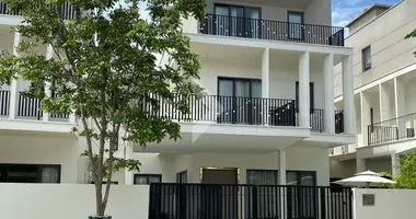 Willa 4 pokoi w Sangkat Prek Kampeus, Kambodża