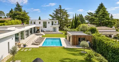Villa 5 bedrooms in France