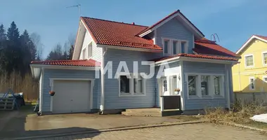 Casa 6 habitaciones en Jarvenpaa, Finlandia