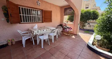 Haus 3 zimmer in La Mata, Spanien