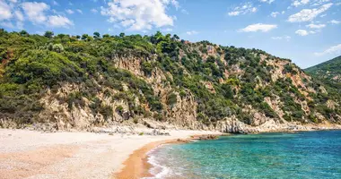 Parcela en Megali Panagia, Grecia