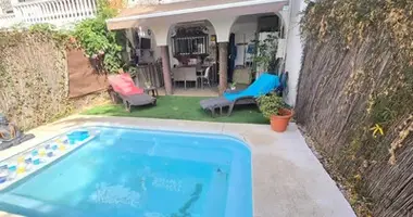 Haus 3 Schlafzimmer in Dos Hermanas, Spanien