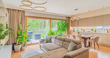 3 bedroom house in Wiazowna, Poland