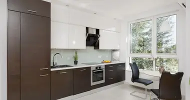 Propiedad comercial 45 m² en Varsovia, Polonia