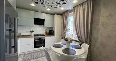 Квартира 3 комнаты в Минск, Беларусь