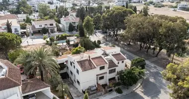 Haus 5 Schlafzimmer in Nikosia, Zypern